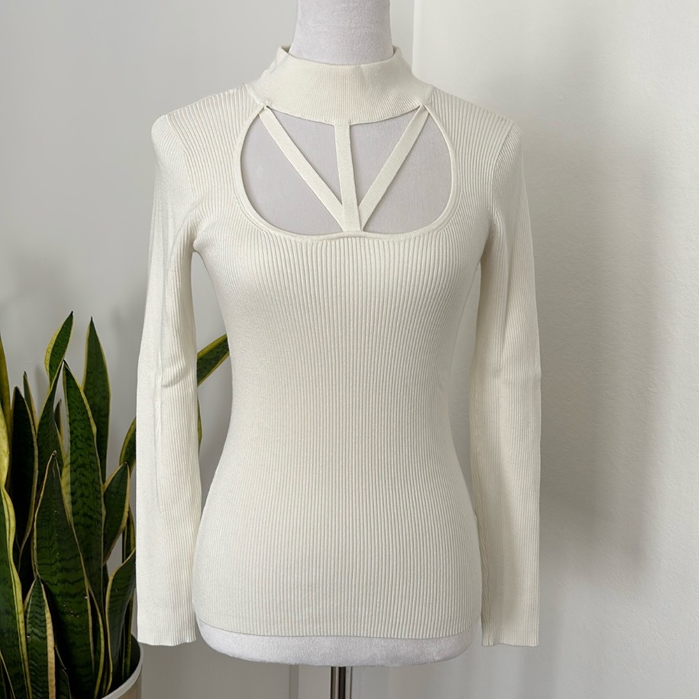T Tahari White Ribbed Cutout Long-Sleeve Sweater Size Small